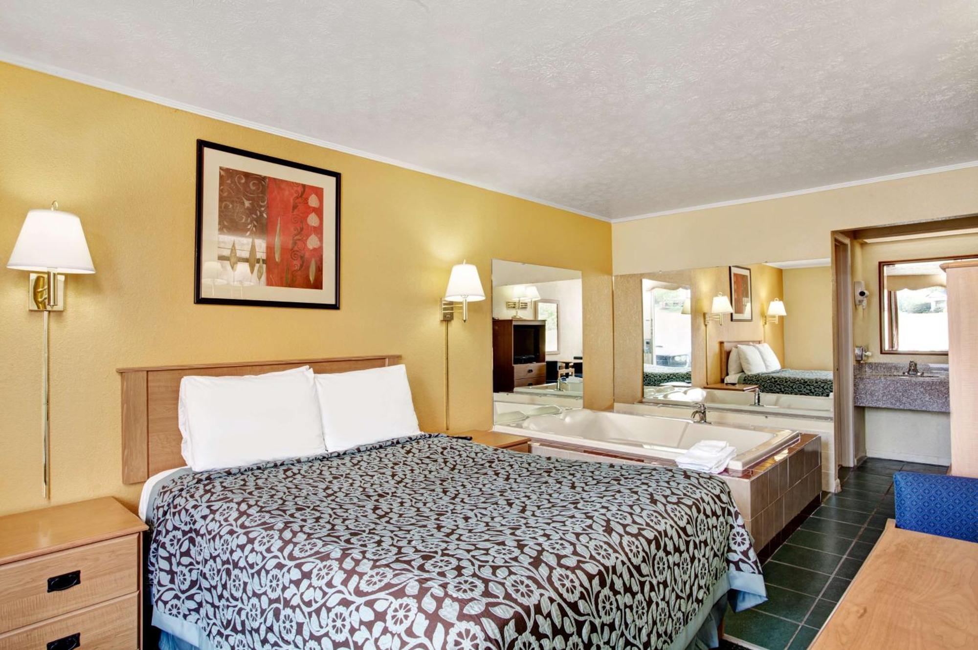 Days Inn By Wyndham Knoxville West Eksteriør bilde