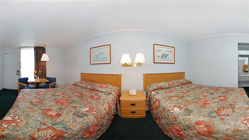 Days Inn By Wyndham Knoxville West Eksteriør bilde